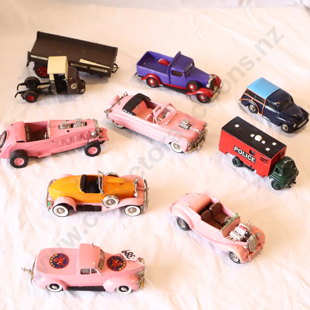 Assorted Loose Cars x 9 Image 1++