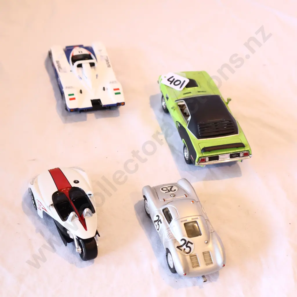 Assorted Loose Race Cars x 4 Image 1++