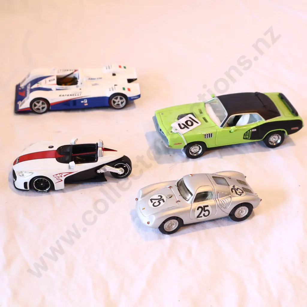 Assorted Loose Race Cars x 4 Image 1++