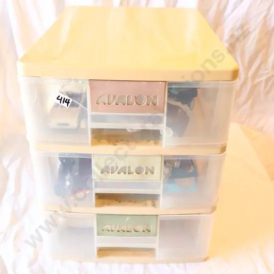 Plastic Draws With Parts