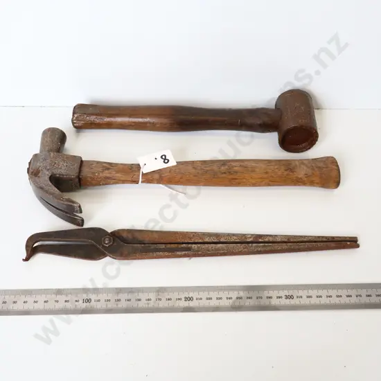 Vintage Tools – Hammer, Mallet & Tongs