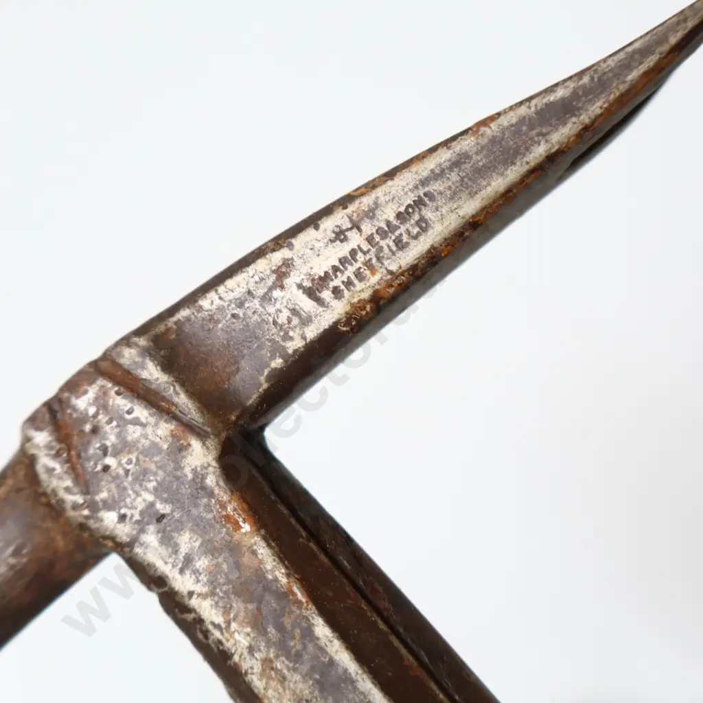 Mixed Vintage Hand Tools – Chisels, Picks & Hammer Image 1++