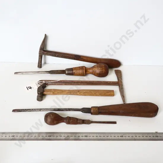 Mixed Vintage Hand Tools – Chisels, Picks & Hammer