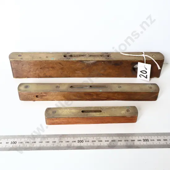 Vintage Spirit Levels – Brass & Timber (Qty)