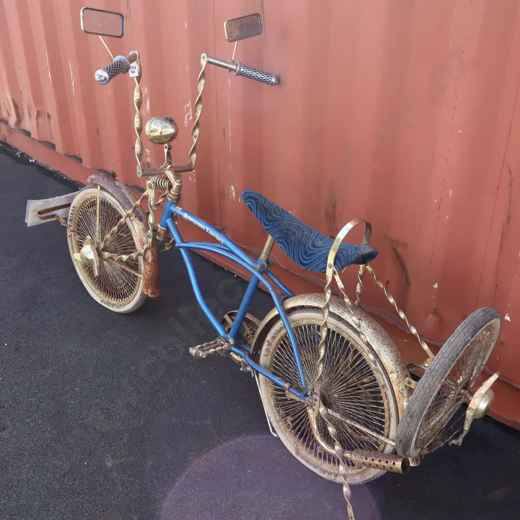 Custom Lowrider Bicycle 'Underground Lowriders' Image 1++