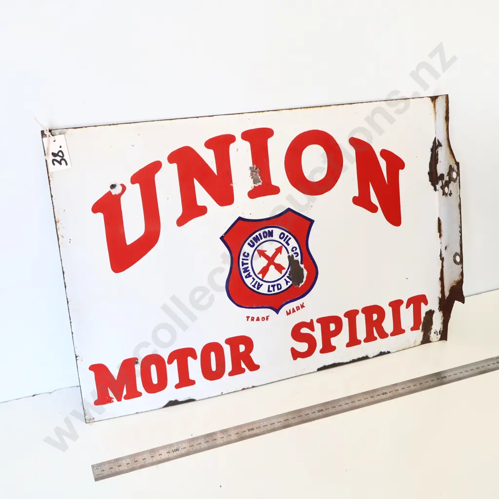 Union Motor Spirit Post Mount Flanged Enamel Sign Image 1++