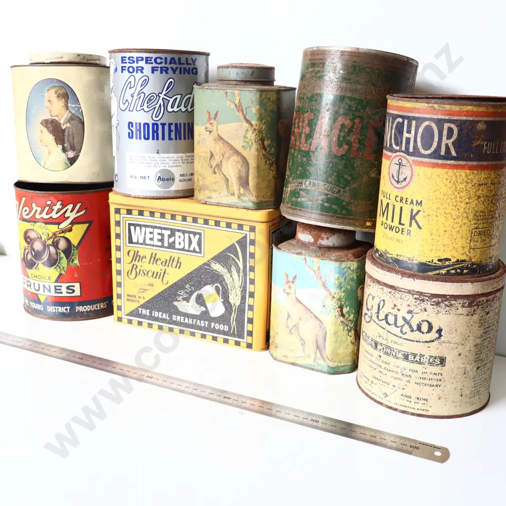Collection of Assorted Vintage Tins Image 1++