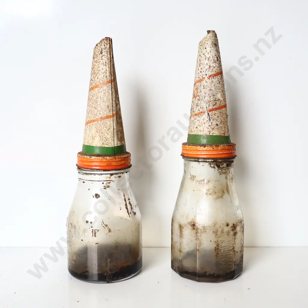 Castrol Motor Oil Bottles with Original Pourers (Qty 2) Image 1++