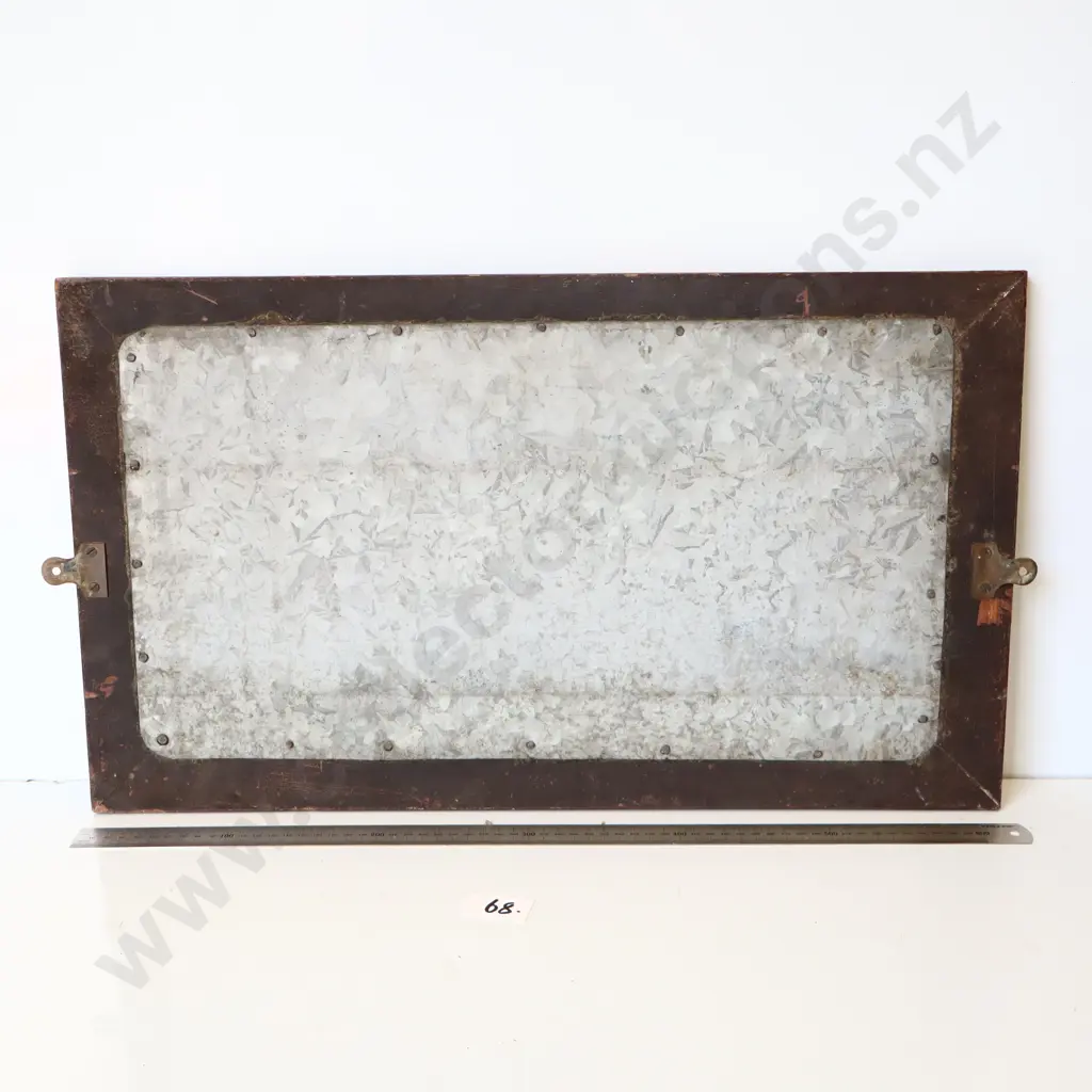 FF Taylor Registered Plumber Glass Goldleaf Sign Image 1++