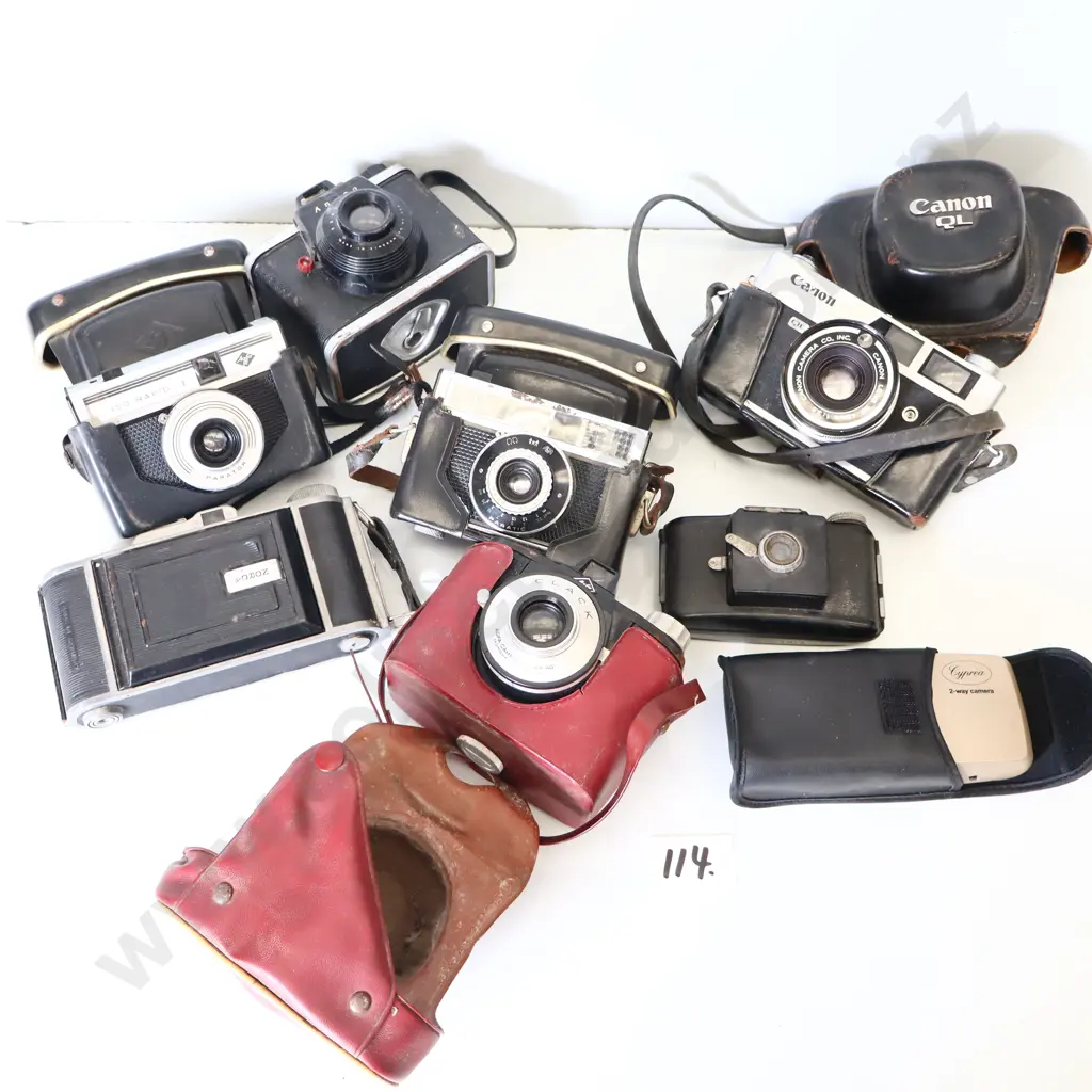 Vintage Camera Collection incl. Photina Reflex & Box Camera Image 1++