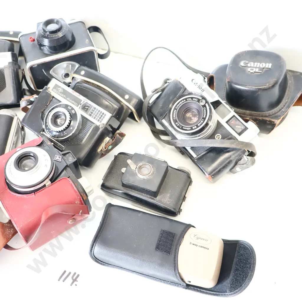 Vintage Camera Collection incl. Photina Reflex & Box Camera Image 1++