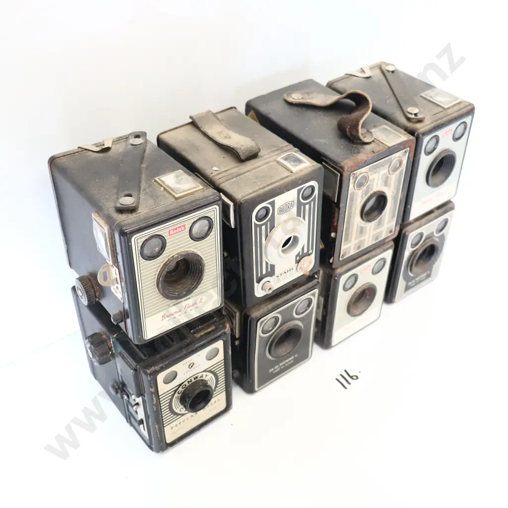 Collection of Kodak & Box Cameras Image 1++