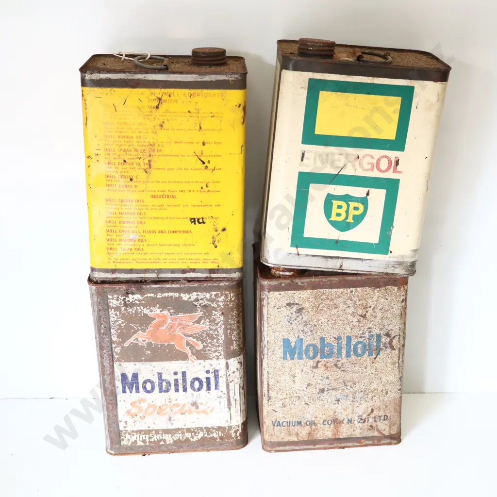 Collection of Vintage Oil Tins (Shell, BP, Mobiloil) Image 1++