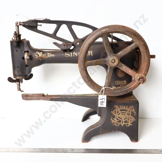Singer Industrial Sewing Machine