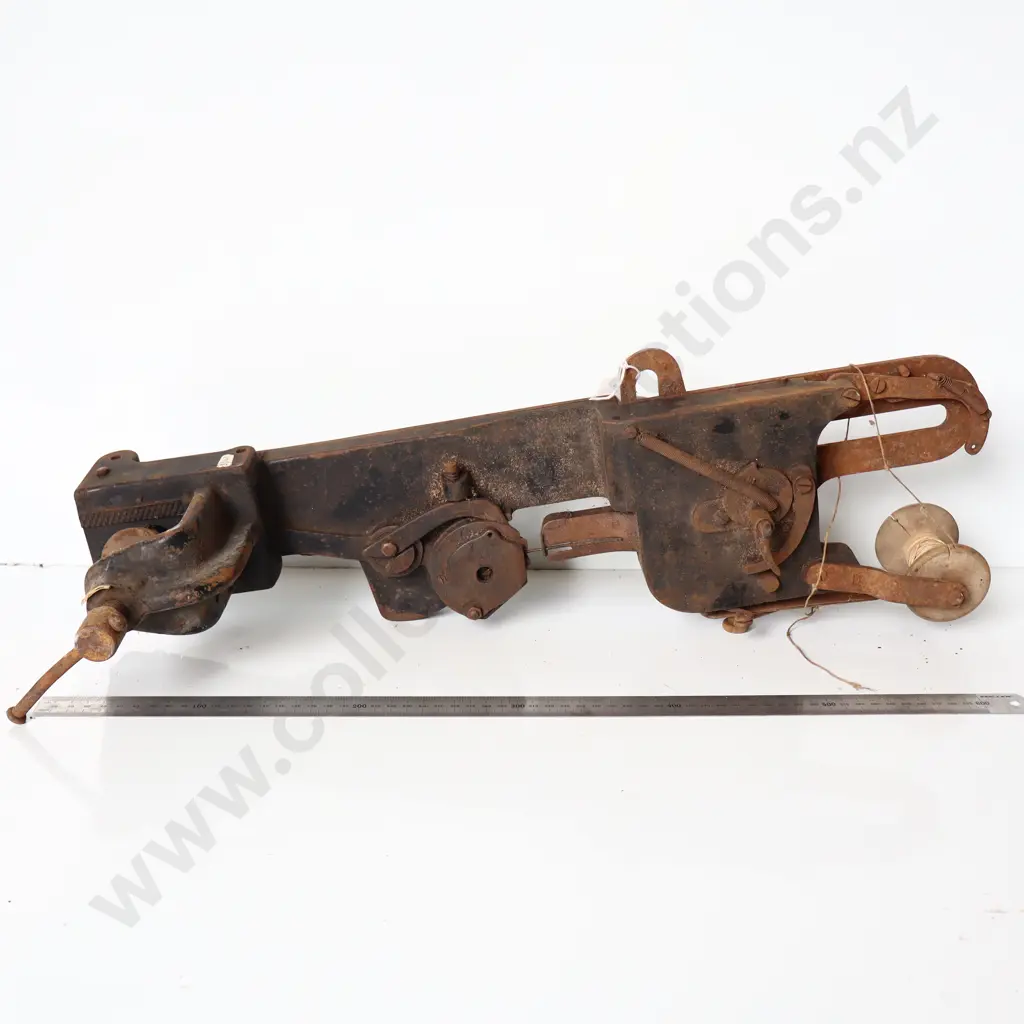 Antique Cobblers Gritzner Sole Stitcher Image 1++
