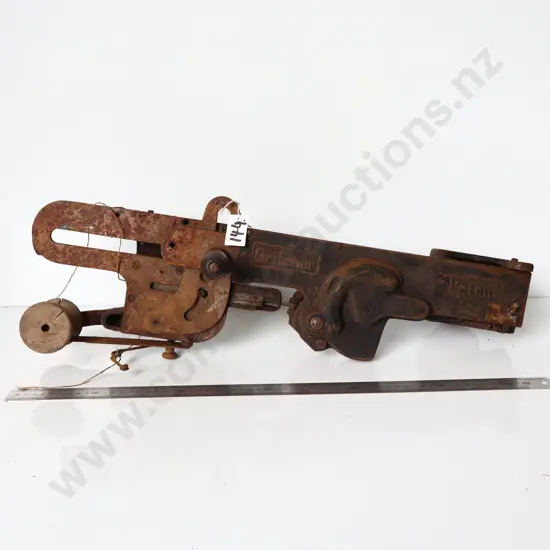 Antique Cobblers Gritzner Sole Stitcher