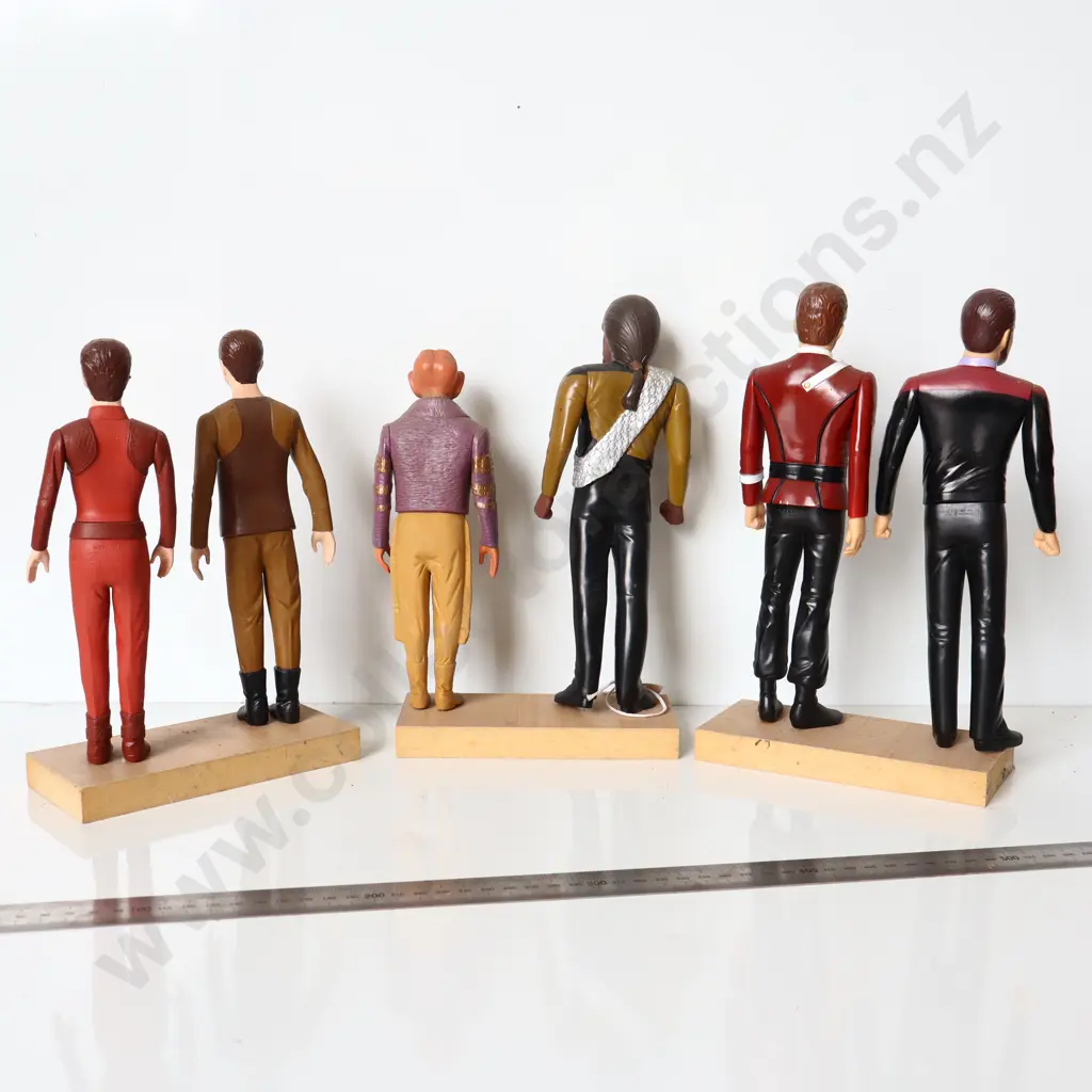 Star Trek Character Figures Group Image 1++