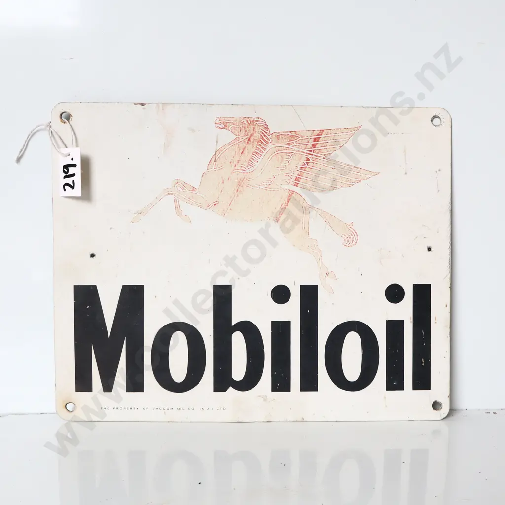 Mobil Pegasus Sign Petrol Bowser Sign Image 1++