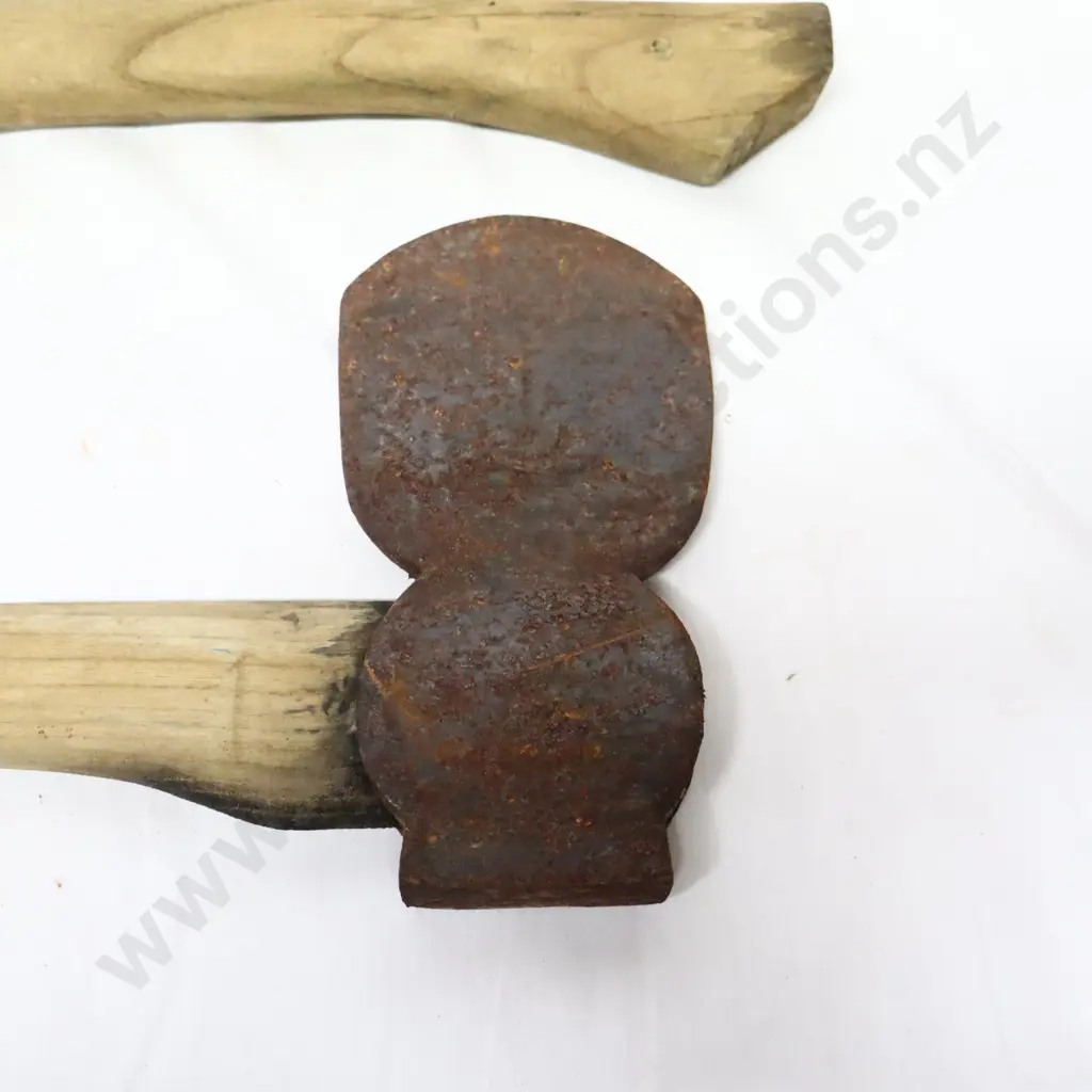 Vintage Axes Image 1++