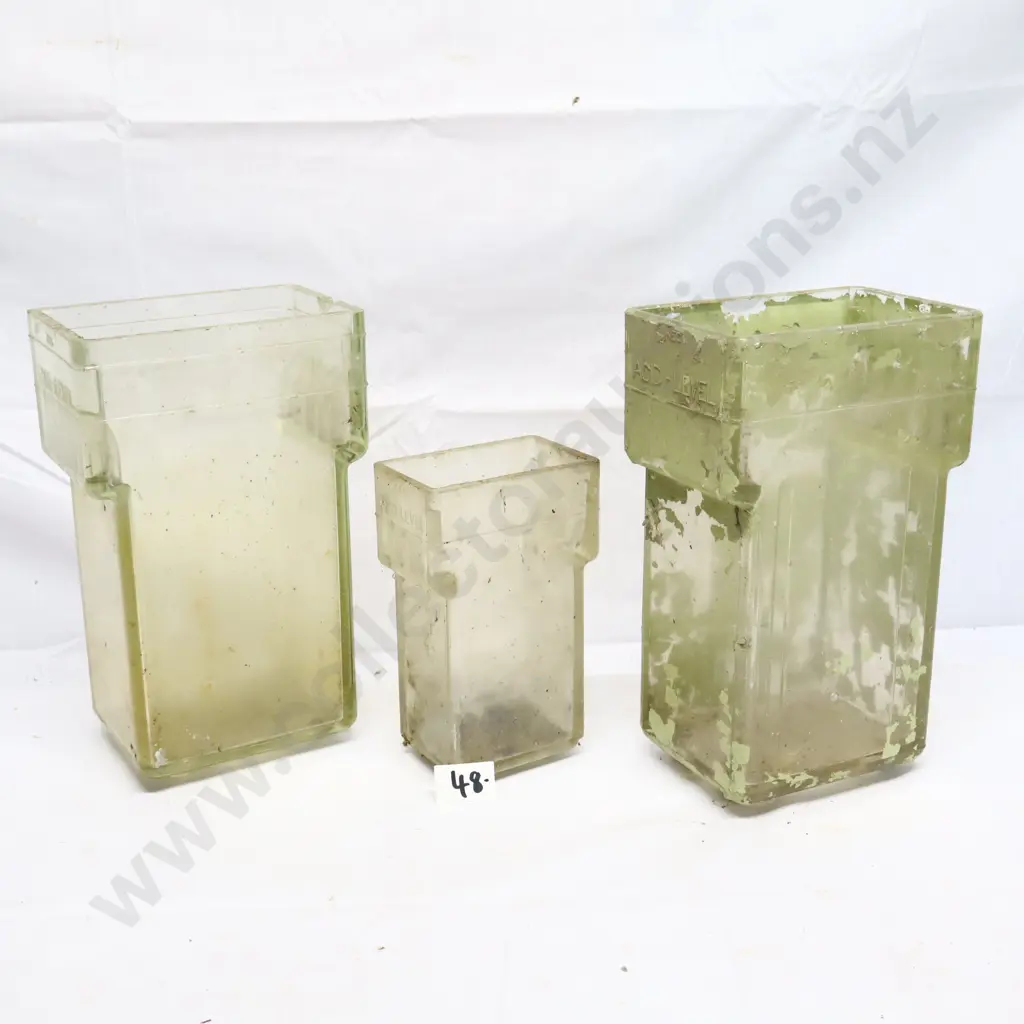 Collection of Glass Battery Cases Image 1++
