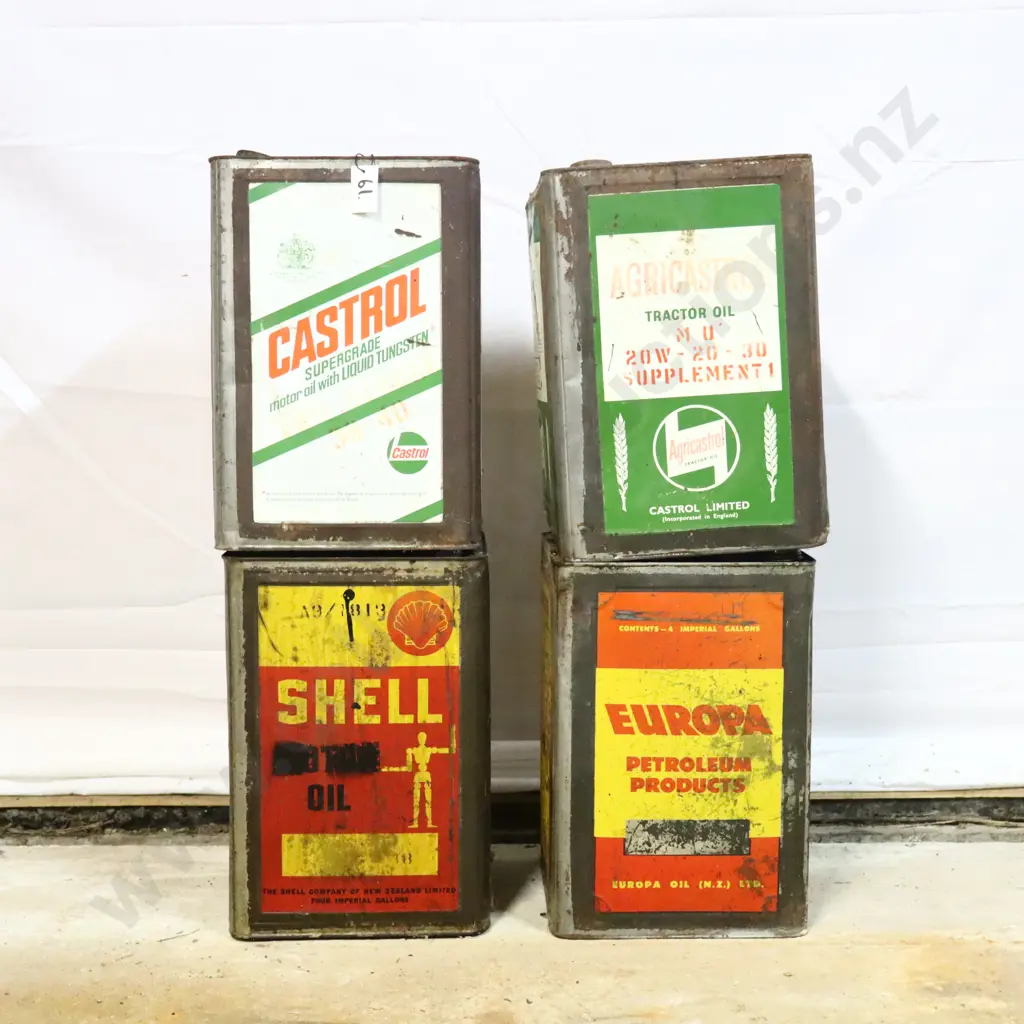 Collection of Vintage Castrol, Shell and Europa Oil Tins Image 1++