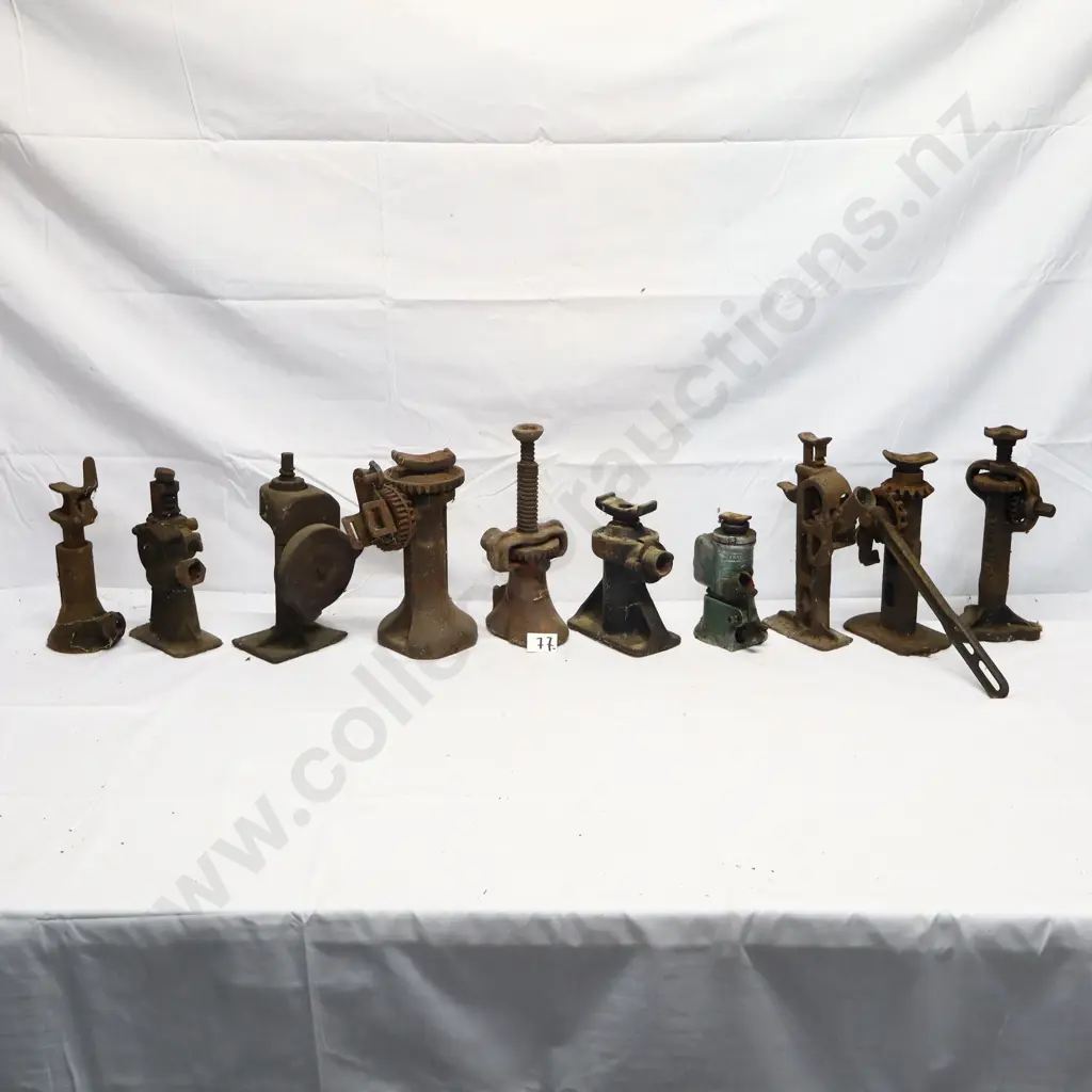 Collection of Vintage Mechanical Jacks Image 1++