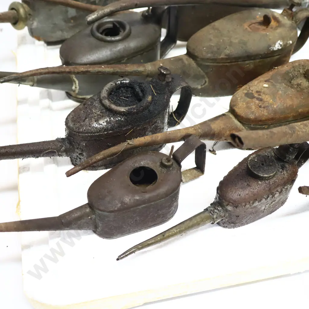 Collection of Vintage Oil Cans Image 1++
