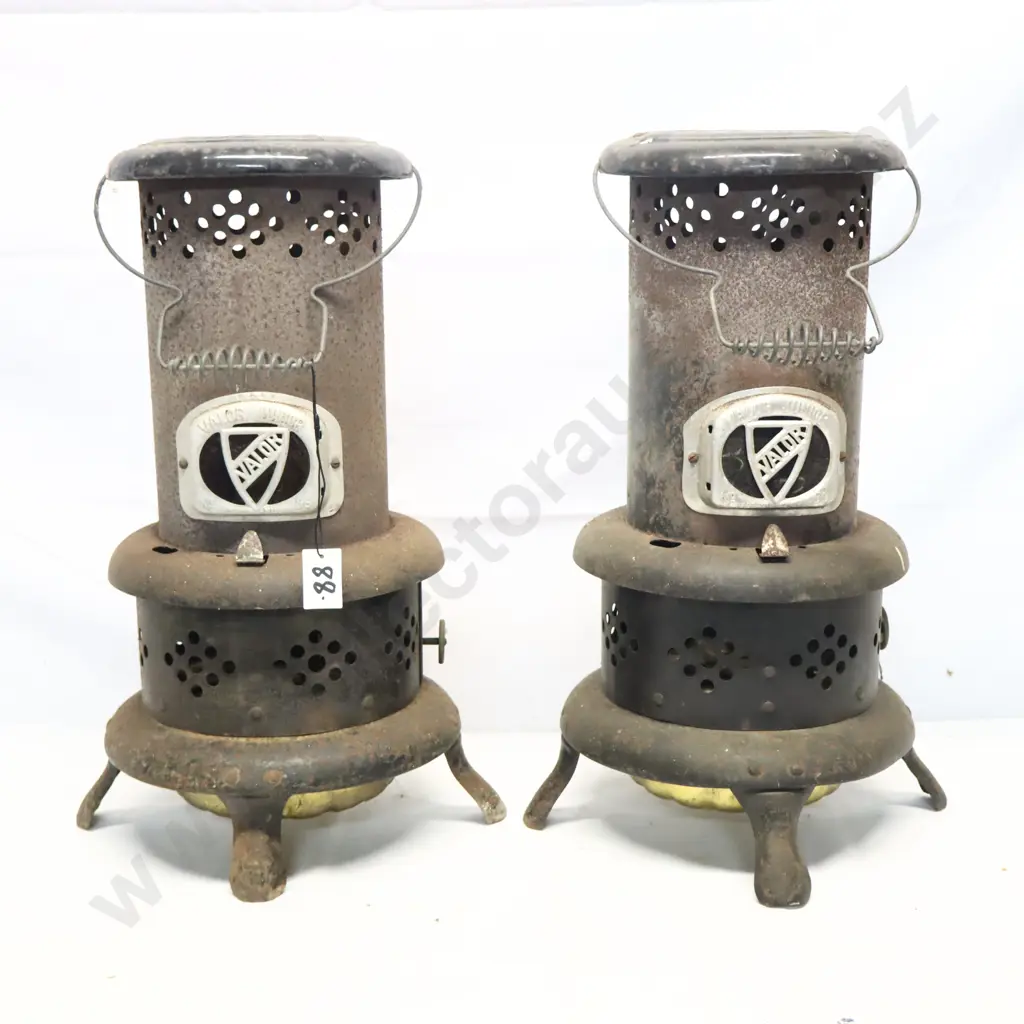 Pair of Valor Heaters Image 1++
