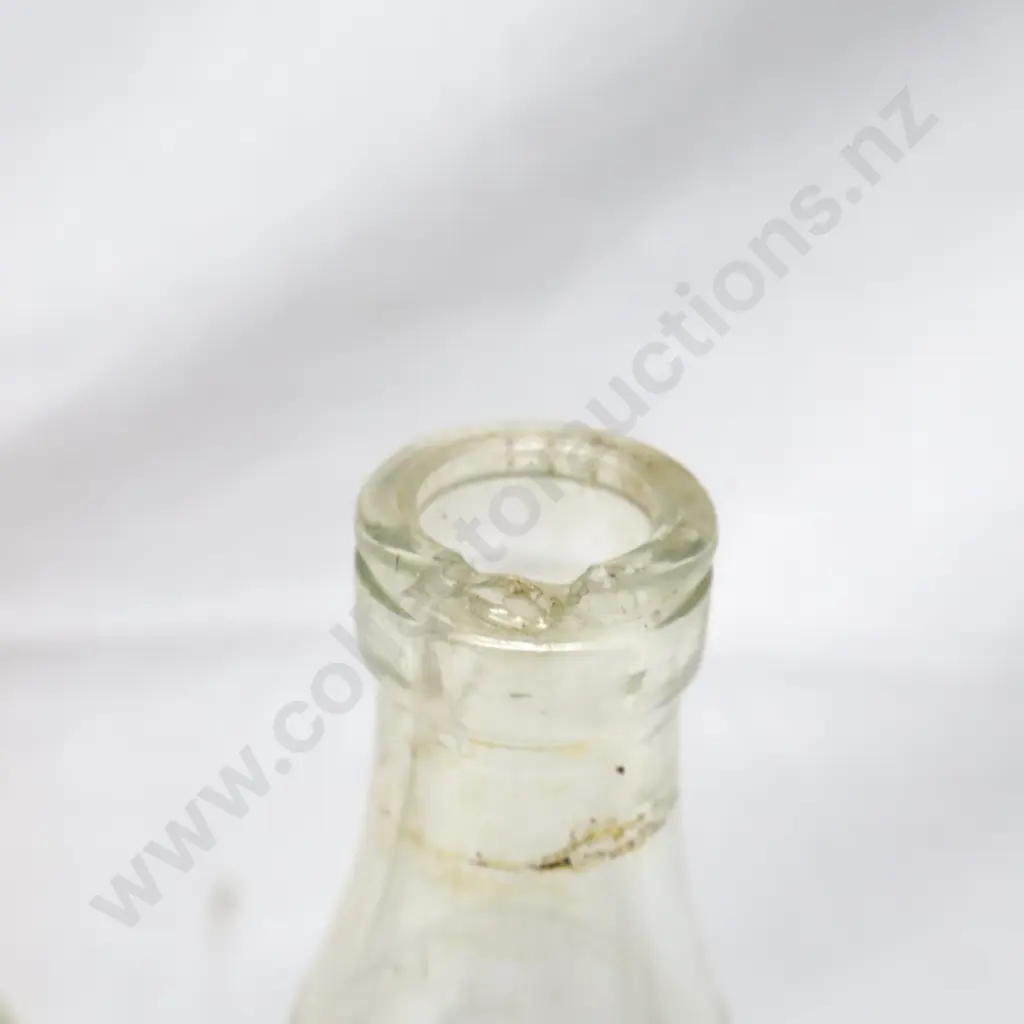 Collection of Mobil Oil Bottles Image 1++