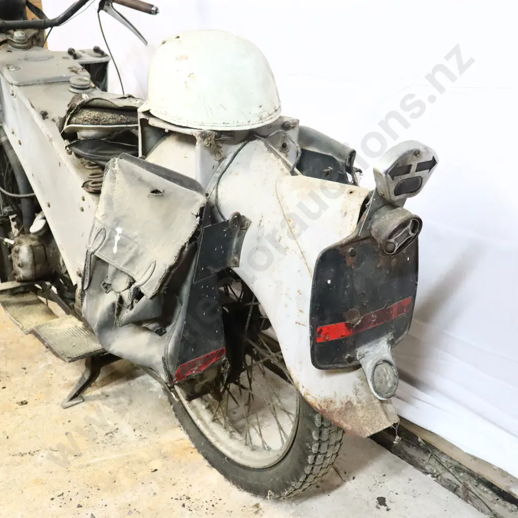 Velocette LE Image 1++