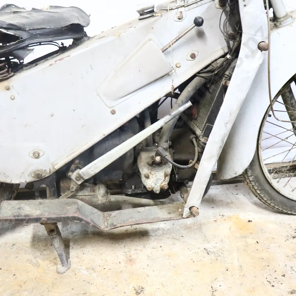 Velocette LE Image 1++