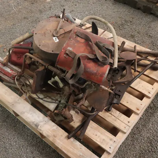 Pallet Vintage Agricultural & Workshop Equipment
