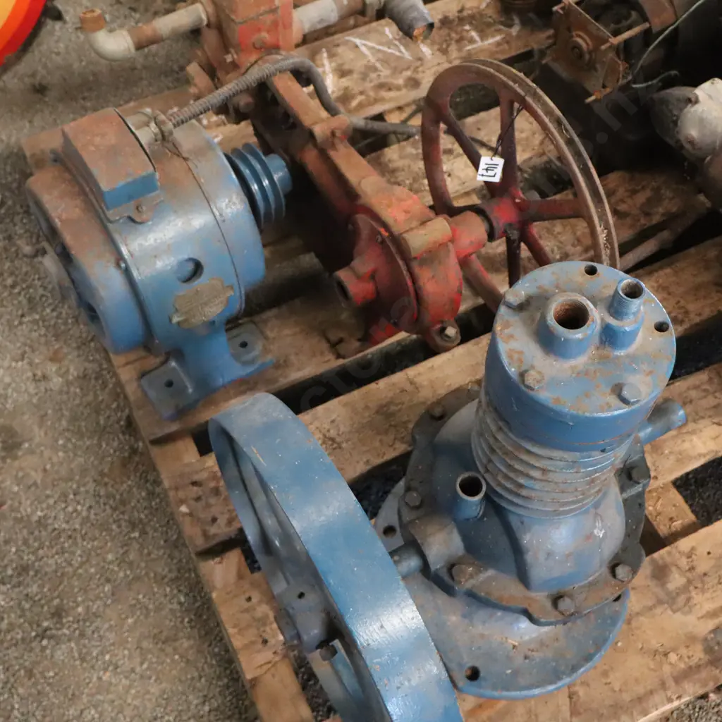 Vintage Compressors Image 1++