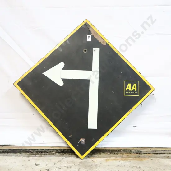 AA Auckland Left Intersection Sign