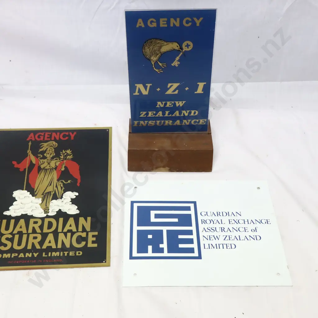 Collection of Insurance Advertising Signs Image 1++