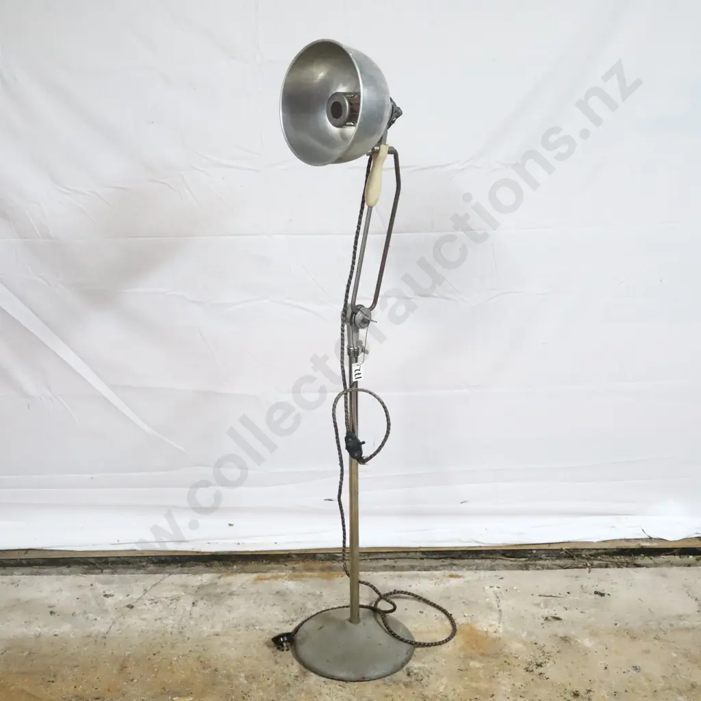 Vintage Infratherm Floor Lamp Image 1++