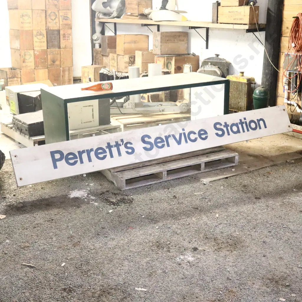 Perrett's Service Station Wooden Sign Image 1++