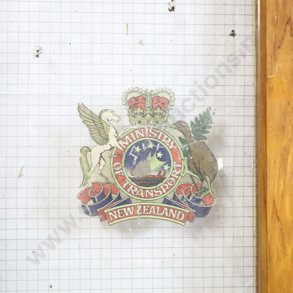 Pair of NZ Transport Glass Doors Image 1++
