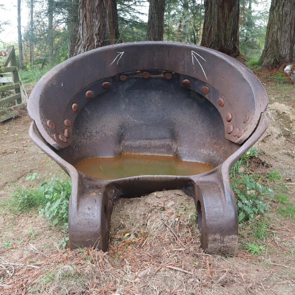 LARGE Gold Dredge Bucket Image 1++