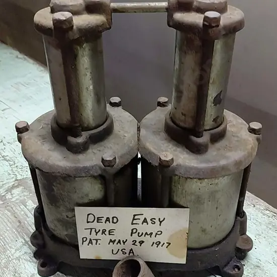 Dead Easy Tyre Pump Pat. May 29 1917
