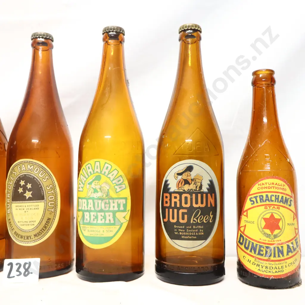 Assorted Vintage NZ ABC Beer Bottles Image 1++