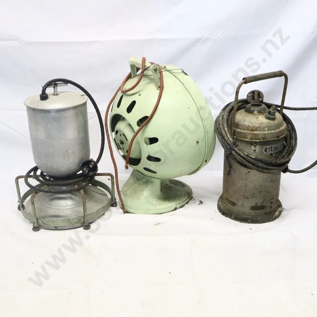 Vintage Electrical Appliances Image 1++