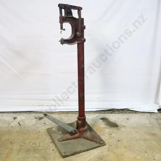 Foot Operated Riveter