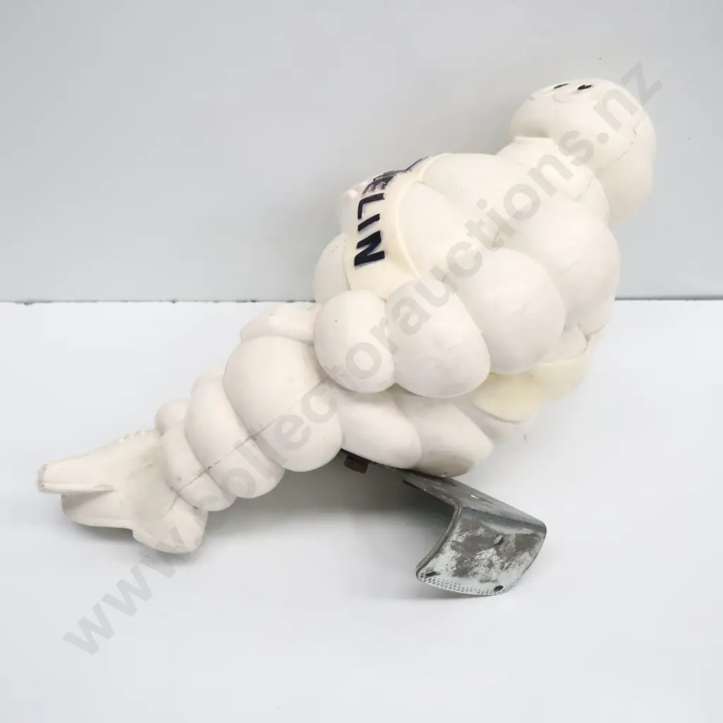 Michelin Man Truck Mounted Mascot Image 1++