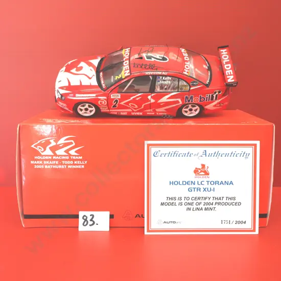 SIGNED Holden Commodore VZ – Holden Racing Team Bathurst Winner – Mark Skaife & Todd Kelly – 2005