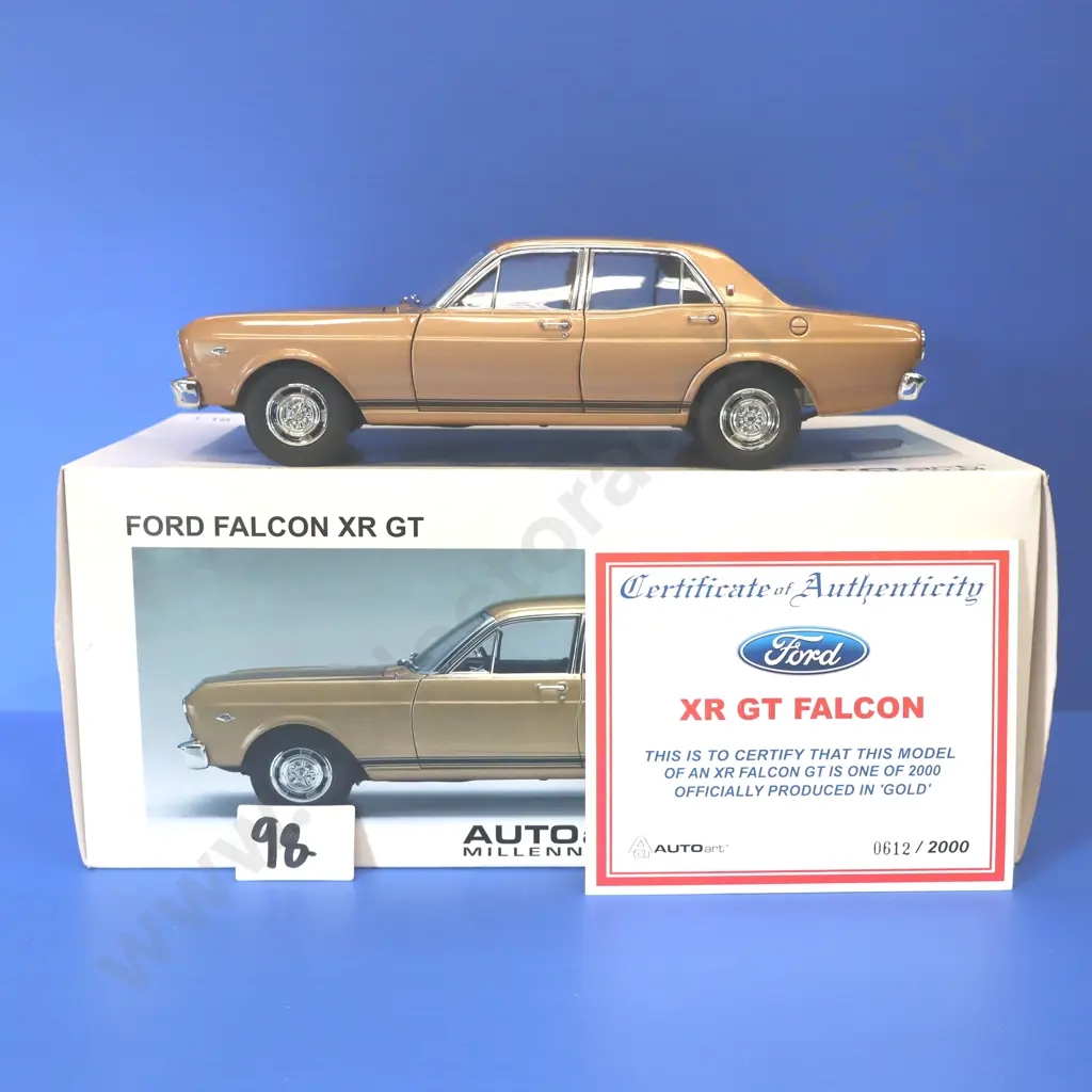 Ford Falcon XR GT – Gold Image 1++