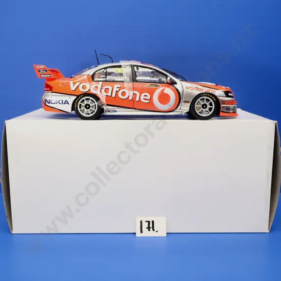 Ford Falcon BF TeamVodafone #888 – Jamie Whincup 2008