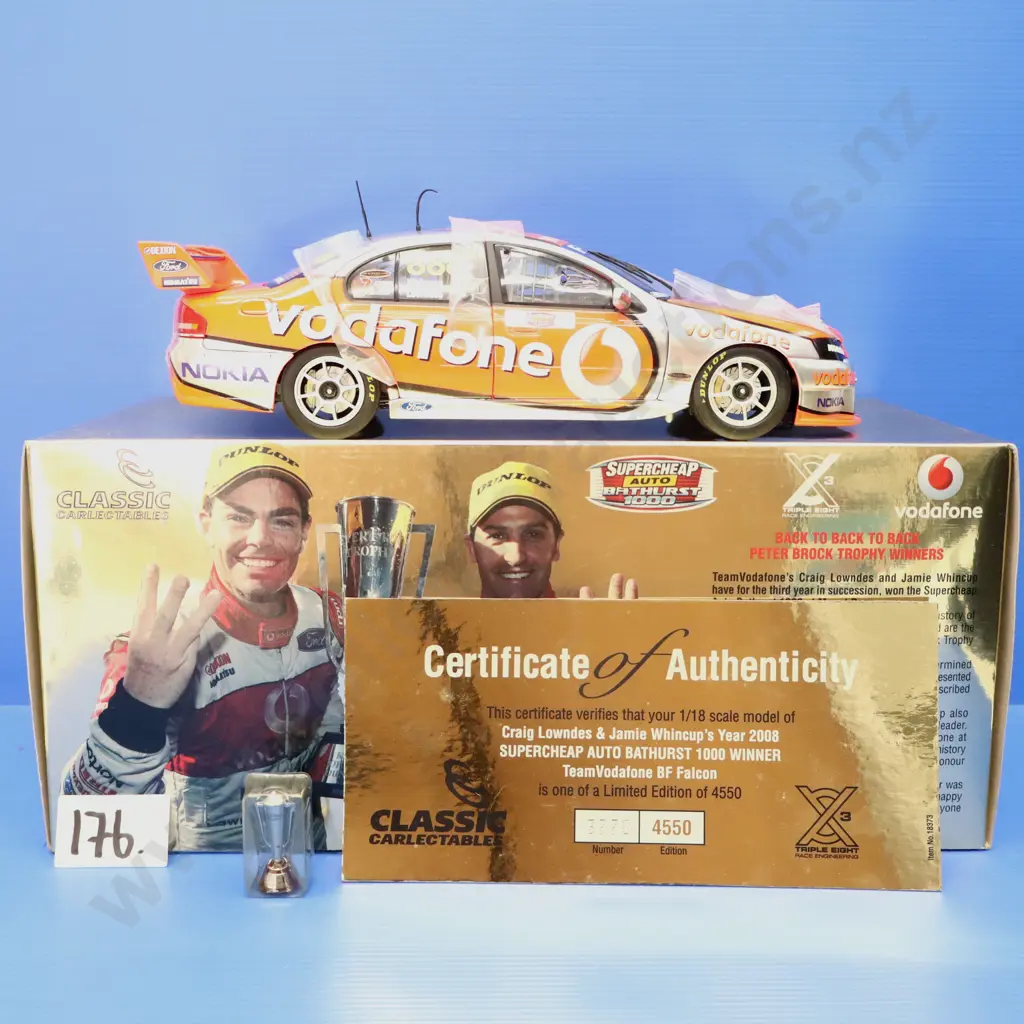 Ford Falcon BF TeamVodafone Bathurst 1000 Winner – Craig Lowndes & Jamie Whincup 2008 Image 1++