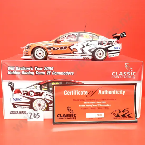 Holden Commodore VE Holden Racing Team #22 – Will Davison 2009