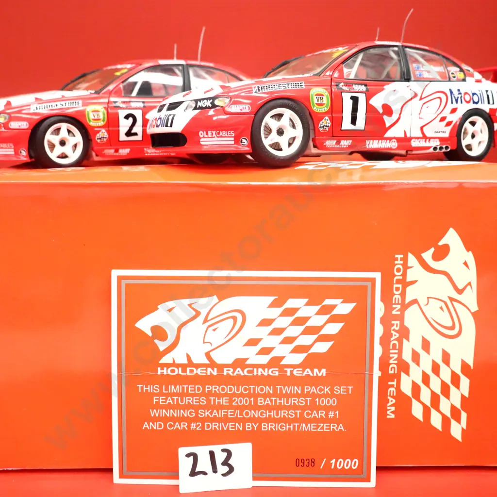 Holden Racing Team Bathurst 1000 Twin Pack – Skaife/Longhurst #1 & Bright/Mezera #2 – 2001 Image 1++
